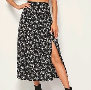 Floral slit  midi skirt